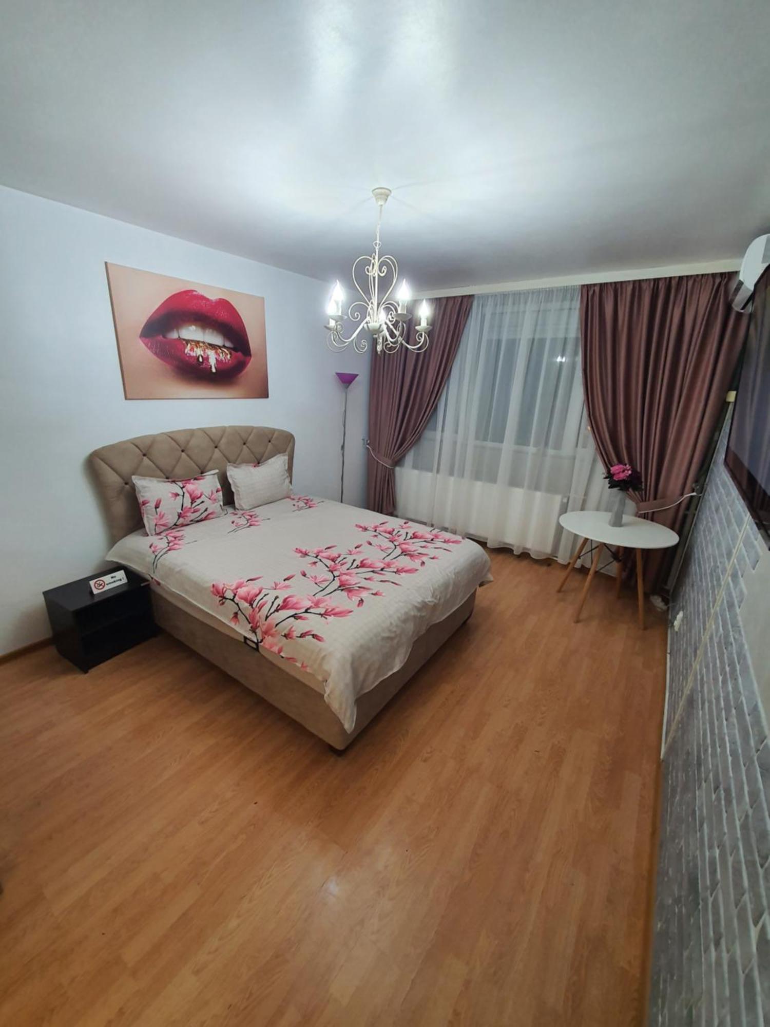 Chic Apartment- Place To Remember Galati  Exterior photo