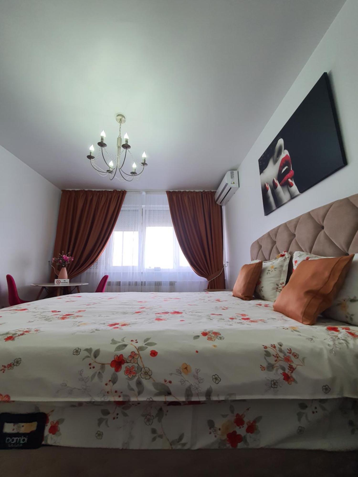 Chic Apartment- Place To Remember Galati  Exterior photo